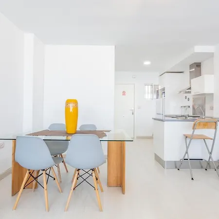 Apartment Loft Piscina, Playa De San Juan, Comodoro Ii *